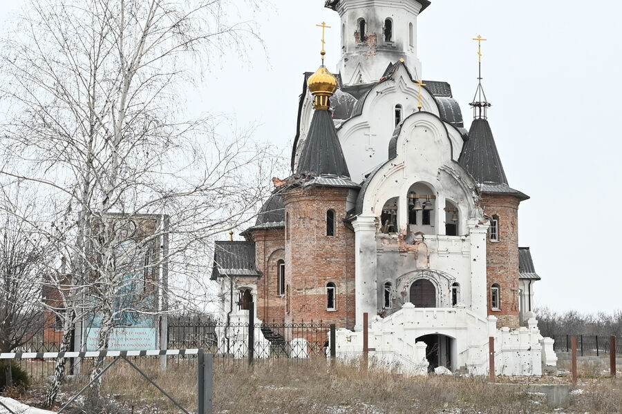 Поврежденный в&nbsp;результате обстрелов Свято-Преображенский храм в&nbsp;Соледаре, январь 2023&nbsp;года