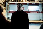 <b>«Мертвое озеро» (2018)</b>
<br>
Мистический сериал Романа Прыгунова по стилистике (и отчасти сюжету) сильно напоминает последний сезон «Настоящего детектива». В российском шоу неизлечимо больной московский следователь Максим Покровский (Цыганов) приезжает в вымышленный городок Чангадан, чтобы раскрыть загадочное убийство дочери местного олигарха.
