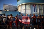 Джон Керри на официальной церемонии открытия посольства США