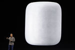Представлена колонка HomePod. «Умный» динамик подключается к&nbsp;интернету, реагирует на&nbsp;голос и выполняет различные запросы &mdash; от проигрывания музыки до&nbsp;включения бытовой техники и совершения покупок в&nbsp;сети