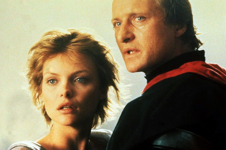 Мишель Пфайффер и Рутгер Хауэр в&nbsp;фильме «Леди-ястреб» (1985)