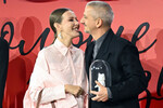 Телеведущая Ксения Собчак и ее супруг, художественный руководитель Театра на Бронной Константин Богомолов на церемонии вручения премии OK! Awards «Больше чем звезды» в Москве, 14 ноября 2025 года