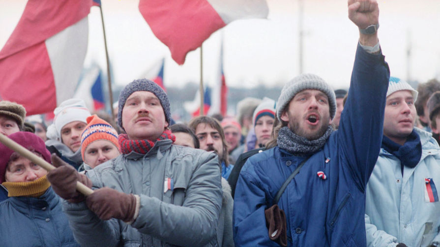 Массовые демонстрации в Праге, ноябрь 1989 года