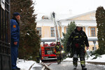 Тушение пожара в усадьбе Лопухиных в Малом Знаменском переулке в Москве, 10 декабря 2022 года