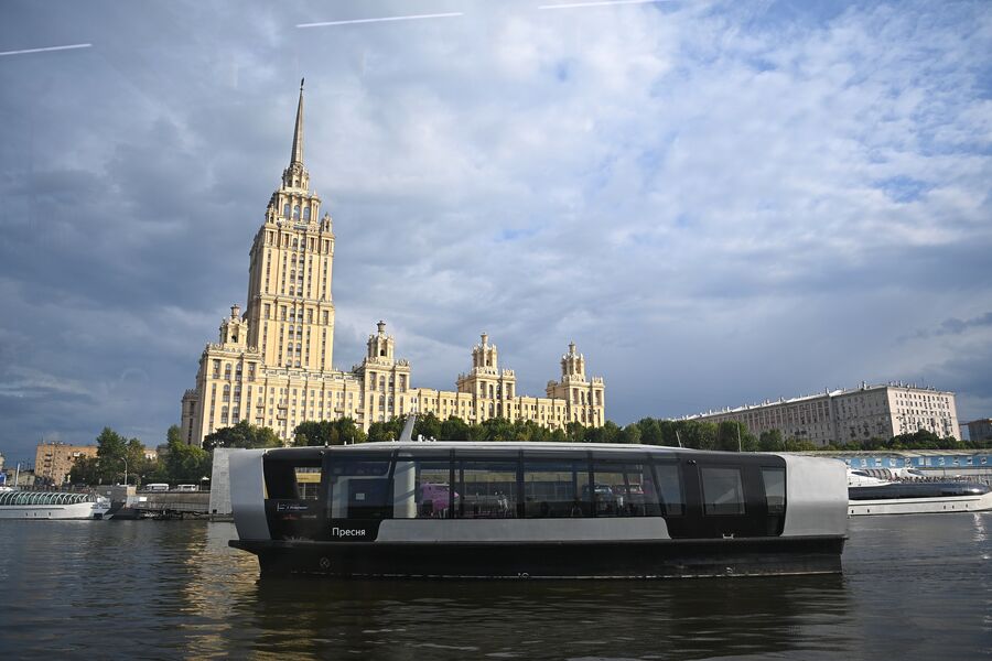 Электрический речной трамвайчик в&nbsp;Москве