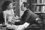 Лариса Лужина в роли Светланы и Вячеслав Тихонов в роли Суздалева в фильме «На семи ветрах», 1963 год