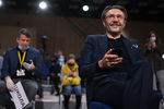Генеральный продюсер RTVI Сергей Шнуров во время большой пресс-конференции Владимира Путина, 17 декабря 2020 года