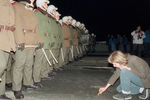 Акция протеста на одном пражских мостов, ноябрь 1989 года