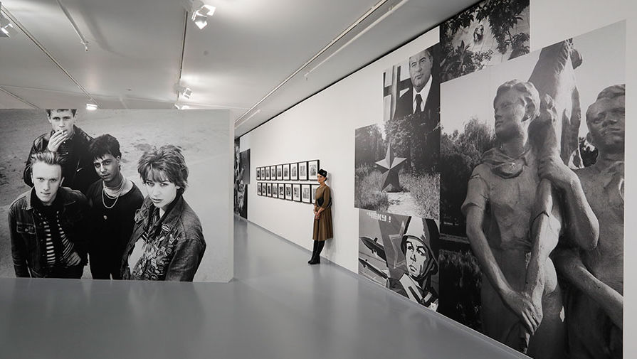 Выставка в честь 55-летия фотографа Игоря Мухина в Москве, 16 февраля 2017 года