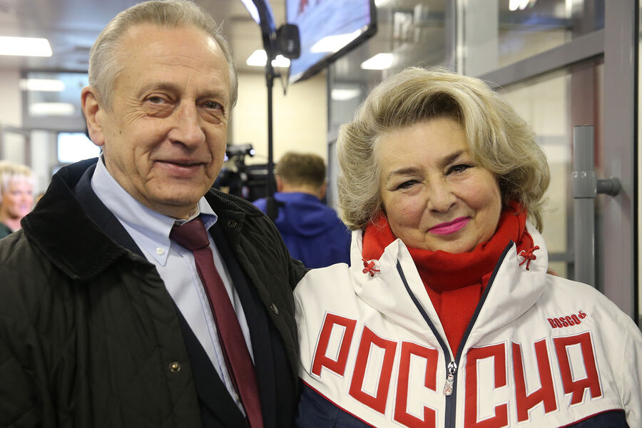 Президент Федерации фигурного катания на&nbsp;коньках России, главный тренер сборной России по&nbsp;фигурному катанию на&nbsp;коньках Александр Горшков и заслуженный тренер СССР, тренер-консультант сборной России по&nbsp;фигурному катанию Татьяна Тарасова во время церемонии открытия ледового катка ЦСКА для&nbsp;занятий фигурным катанием, Москва, 2017&nbsp;год