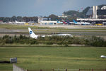 Самолет Boeing 737-800 авиакомпаниии Utair, рейса Москва - Сочи, совершил аварийную посадку в Сочи.