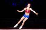 Александра Трусова на показательных выступлениях чемпионата России — 2022
