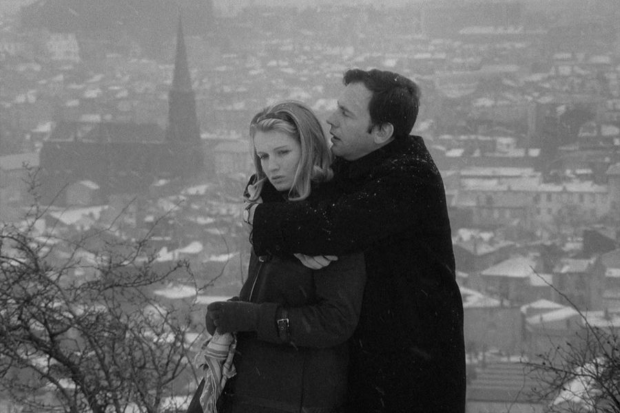 Кадр из&nbsp;фильма Эрика Ромера &laquo;Ночь у&nbsp;Мод&raquo; (1969)