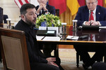 Президент Украины Владимир Зеленский во время переговоров с участием европейских лидеров в Белом доме, США, 18 августа 2025 года
