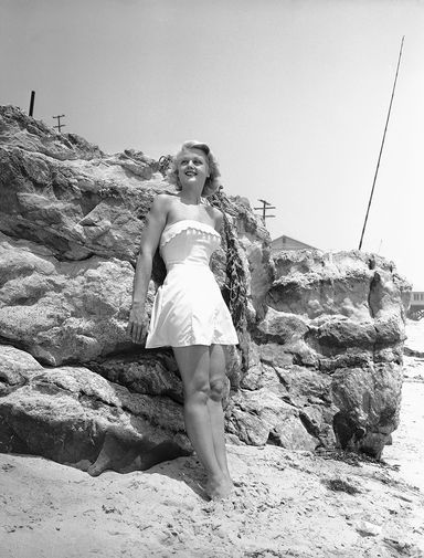 Анджела Лэнсбери, 1949 год