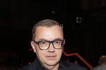 Ведущий программы «Что? Где? Когда?» Борис Крюк во время церемонии вручения премии «ТЭФИ - 2019» в номинации «Дневной эфир» в Московском театре мюзикла, 2 октября 2019 года