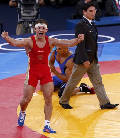 Олимпийский чемпион Хугаев