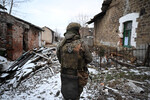 Военнослужащий Центрального военного округа на территории Авдеевки, 19 февраля 2024 года