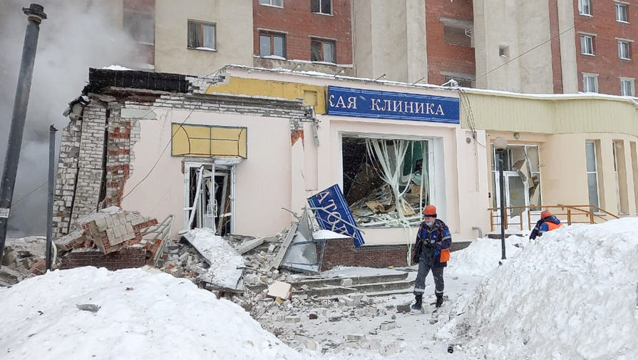 На&nbsp;месте взрыва газа на&nbsp;цокольном этаже девятиэтажного жилого дома на&nbsp;Мещерском бульваре Канавинского района в&nbsp;Нижнем Новгороде, 26&nbsp;февраля 2021&nbsp;года