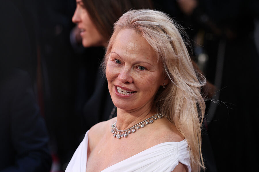 Актриса Памела Андерсон на&nbsp;78-й церемонии вручения премии Британской академии кино и телевизионных искусств BAFTA, 16&nbsp;февраля 2025&nbsp;года
