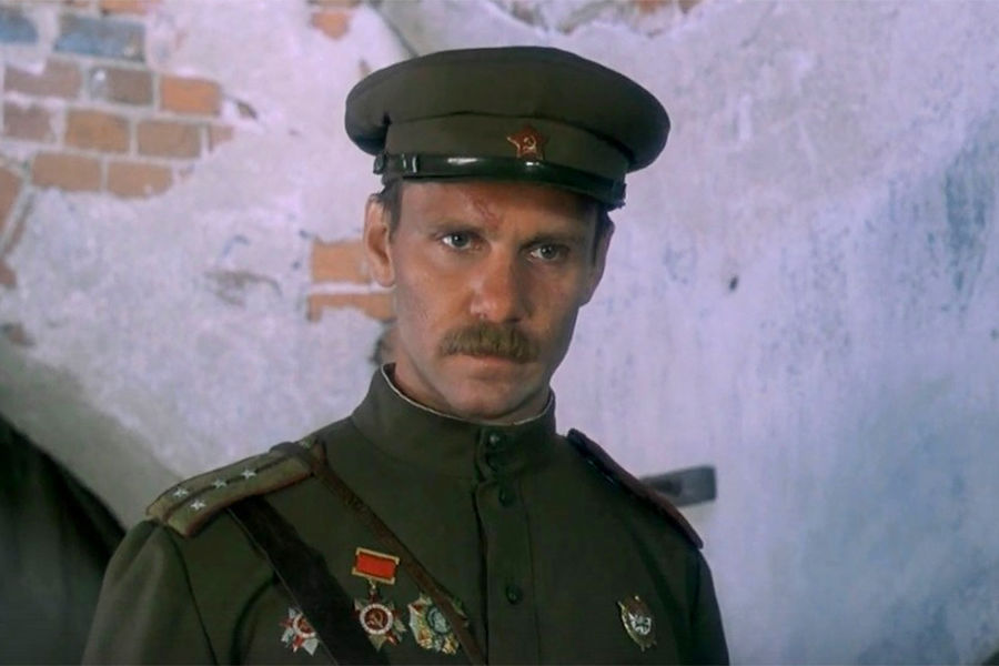 Кадр из&nbsp;фильма «Звезда» (2002)
