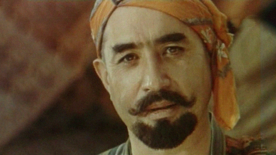 Марат Арипов в&nbsp;фильме &laquo;Гляди веселей&raquo; (1982)