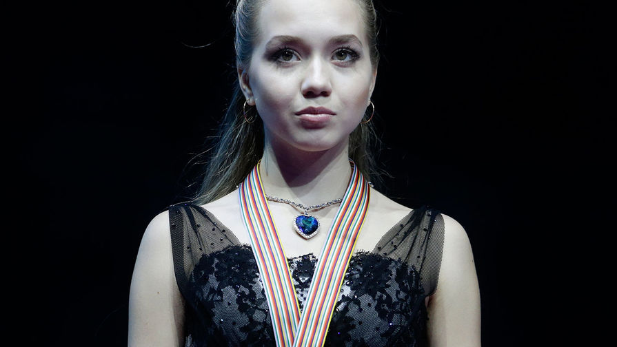 Серебряный призер чемпионата Европы по фигурному катанию Елена Радионова