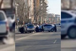 На месте стрельбы в колледже в центре Благовещенска, 14 ноября 2019 года
