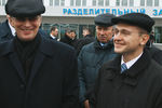 Глава Федерального агентства по атомной энергии Сергей Кириенко и первый вице-премьер РФ Сергей Иванов (слева направо) во время посещения ФГУП «Ангарский электролизный химический комбинат», 2007 год