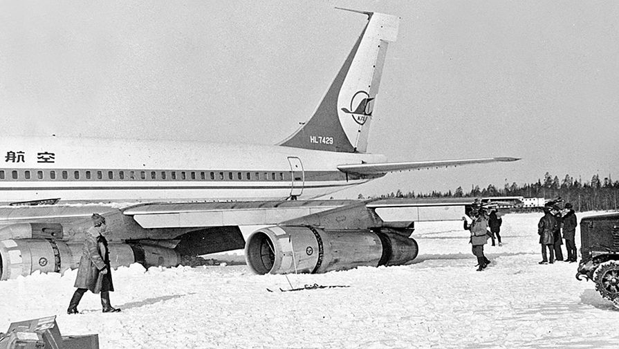 «Boeing 707» на озере Корпиярви, 21 апреля 1978 года, фото из архива УФСБ по РК