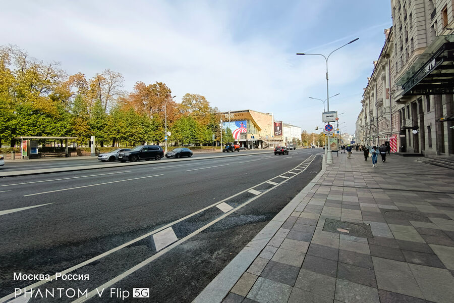 Фото днем с&nbsp;ультраширокоугольной камеры 