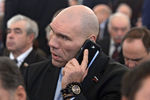 Член комитета Государственной думы РФ по физической культуре, спорту и делам молодежи Николай Валуев перед началом оглашения ежегодного послания президента Российской Федерации Федеральному собранию в Георгиевском зале Кремля