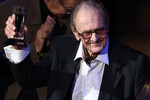 Юрий Яковлев на церемонии вручения премии в номинации «Актер», 2013 год