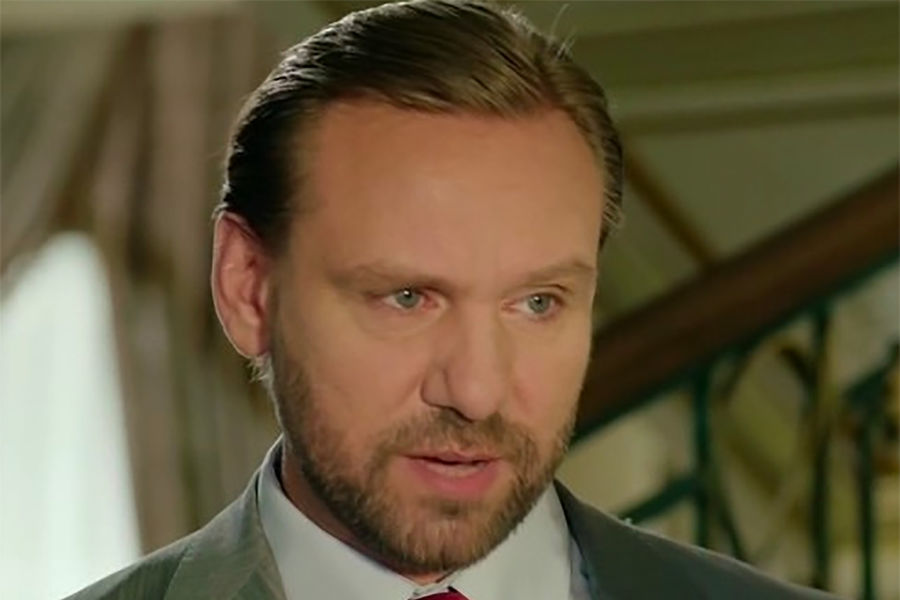 Кадр из&nbsp;сериала &laquo;Там, где ты&raquo; (2014)