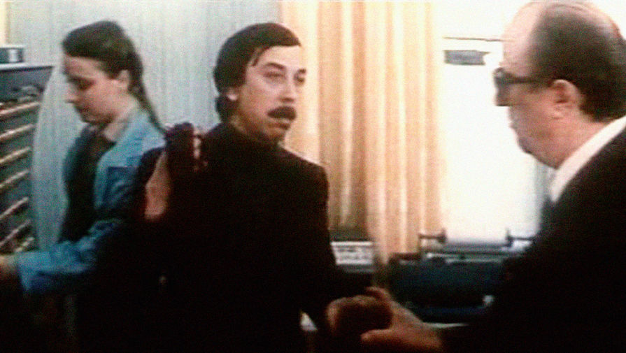 Владимир Фирсов в фильме «Берегите мужчин!» (1982)