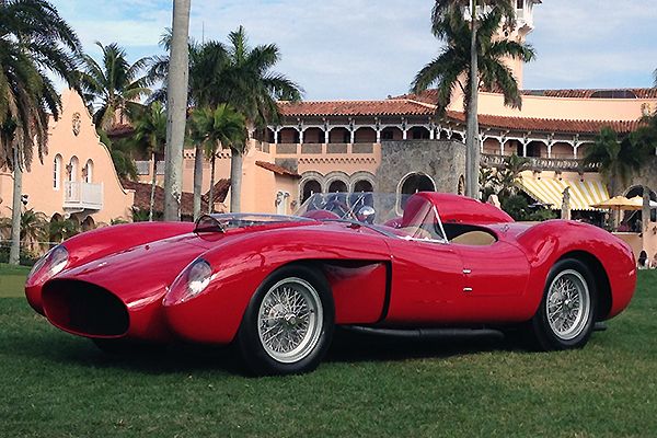 Ferrari 335&nbsp;S Spider Scaglietti 1957. Отныне самый дорогой автомобиль футболиста в&nbsp;мире: Лионель Месси потратил на&nbsp;его приобретение &euro;32 млн