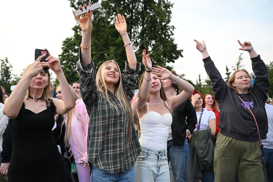 Зрители на&nbsp;фестивале VK Fest 2025&nbsp;в&nbsp;Москве, 20&nbsp;июля 2025&nbsp;года