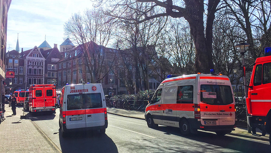 Машины скорой помощи у&nbsp;места происшествия