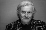 <b>Рутгер Хауэр (23 января 1944 — 19 июля 2019) </b> Нидерландский и американский актер, кинорежиссер, сценарист и продюсер. Наибольшую известность ему принесли роли в фильмах «Бегущий по лезвию», «Попутчик», «Зов предков», «Достучаться до небес», «Город грехов» и «Брат­ья Систерс». Всего он сыграл в более чем 150 картинах 