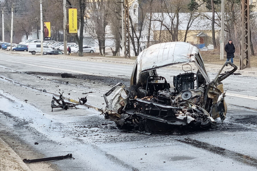 Автомобиль, уничтоженный в&nbsp;результате обстрела со стороны ВСУ в&nbsp;Белгороде, 14&nbsp;марта 2024&nbsp;года