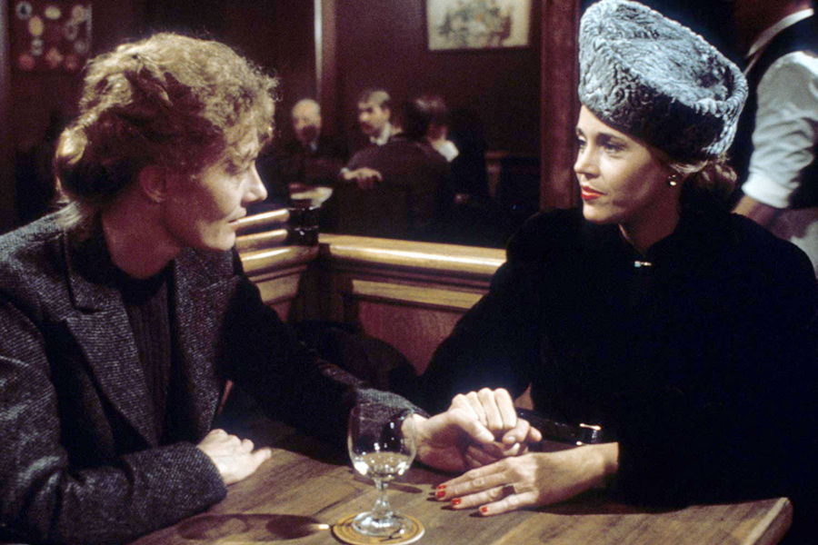 Ванесса Редгрейв и Джейн Фонда в&nbsp;фильме &laquo;Джулия&raquo; (1977)
