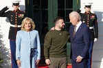 Первая леди США Джилл Байден, президент Украины Владимир Зеленский и президент США Джо Байден во время встречи в Вашингтоне, 21 декабря 2022 года
