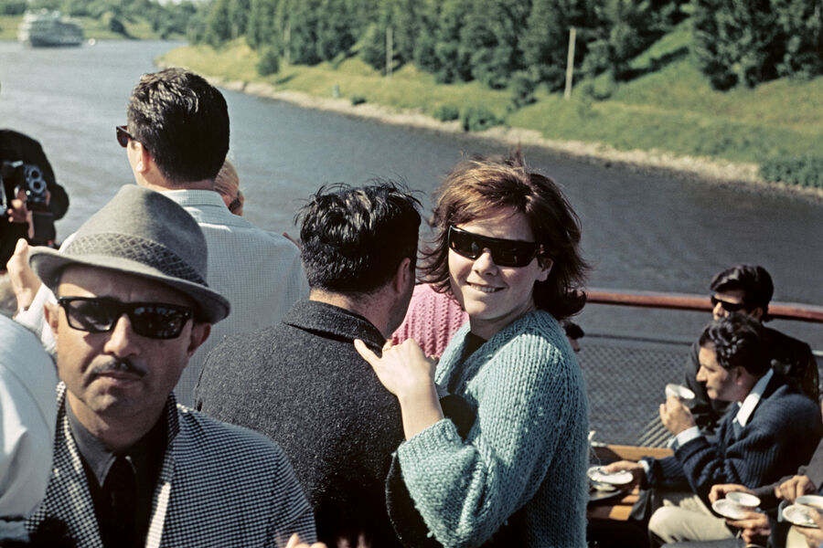 <b>Первый муж</b>
<br><br>
С&nbsp;1969 по&nbsp;1974 год Лариса Голубкина жила в&nbsp;гражданском браке со сценаристом Николаем Щербинским-Арсеньевым, от которого в&nbsp;1973-м родила дочь Марию. По&nbsp;данным из&nbsp;открытых источников, за&nbsp;годы совместной жизни звезда неоднократно предлагала возлюбленному узаконить отношения, но он отказывался. После расставания Голубкина прекратила все общение с&nbsp;Щербинским-Арсеньевым, вычеркнув его не только из&nbsp;своей жизни, но и из&nbsp;жизни дочери. 
