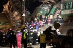 Два поезда столкнулись субботу вечером в районе местности Щекочины, в 200 км южнее Варшавы.