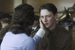 <b>«Искупление» (2007)</b>
<br><br>
Настоящим прорывом в карьере Макэвоя стала роль Робби Тернера в картине «Искупление» по одноименному роману Иэна Макьюэна. Актер сыграл сына экономки, взаимно влюбленного в хозяйскую дочь (Кира Найтли) и ошибочно обвиненного в изнасиловании. Как позже признавался Макэвой, роль захватила его сразу после прочтения сценария. Сам фильм он назвал «безумно печальным».