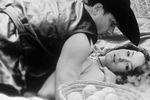 Актриса Анна Самохина в сцене из фильма «Царская охота» (1990)