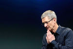 Тим Кук во время презентации в&nbsp;штаб-квартире Apple в&nbsp;Калифорнии, 2011 год