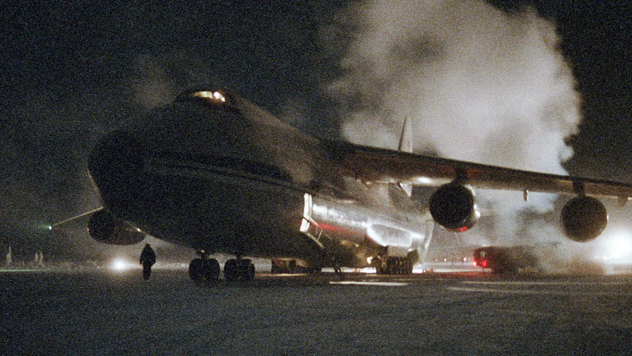 15 января 1986 г. Крупнейший в мире тяжёлый дальний транспортный самолёт разработки ОКБ им. О. К. Антонова