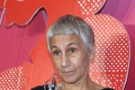 Актриса Роза Хайруллина с призом «Серебряный Георгий» за лучшее исполнение женской роли в фильме «Орда»