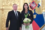 Яна Егорян и Владимир Путин